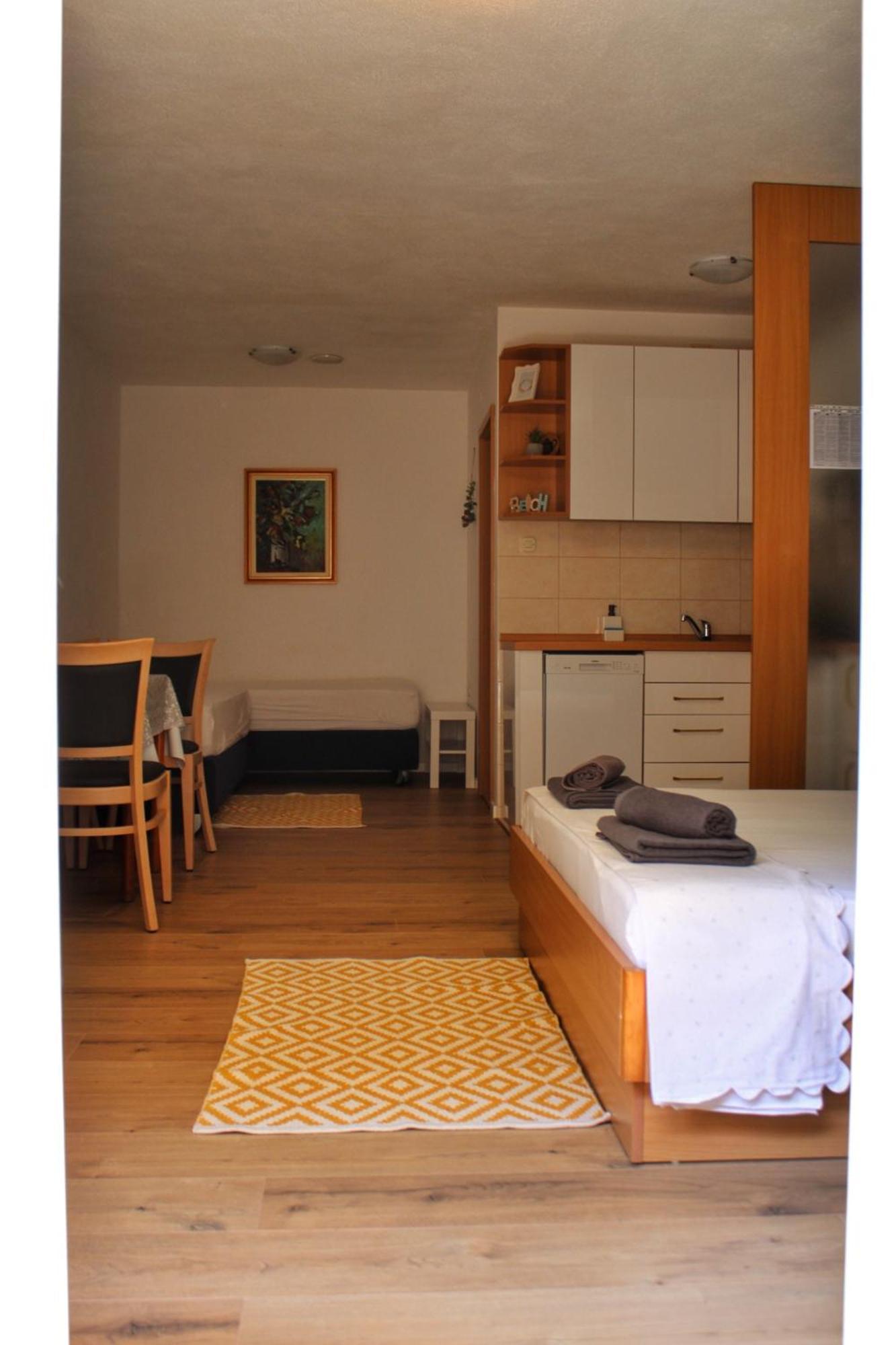 Studio Laura-Spacious Studio On The Main Beach マカルスカ エクステリア 写真